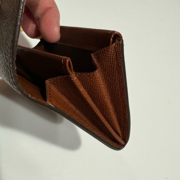 Louis Vuitton monogram cardcase - Picture 8 of 13